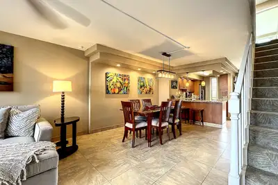 Image de F507 - 2 Bedroom/2 Bath - Steps from the Beach, Super Clean!