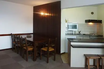 Image de Centre station, 5ème étage, vue pistes de ski, balcon, télévision, casier à ski, 32m², Les Orres
