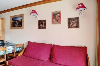 Image de Pied des pistes de ski, 3ème étage, balcon, télévision, casier à ski, 25m², Les Menuires