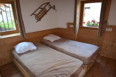 Image de Chalet, balcon, télévision, casier à ski, 85m², Saint Martin de Belleville