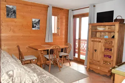 Image de 1er étage, balcon, télévision, casier à ski, 25m², Pralognan-la-Vanoise
