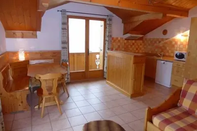 Image de 2ème étage, télévision, casier à ski, 50m², Pralognan-la-Vanoise