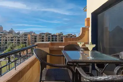 Image de 2 Bedroom 2 bath Ocean View Condo Princesa E 502