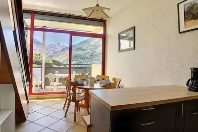 Image de Pied des pistes de ski, 7ème étage, balcon, télévision, casier à ski, 55m², Les Menuires