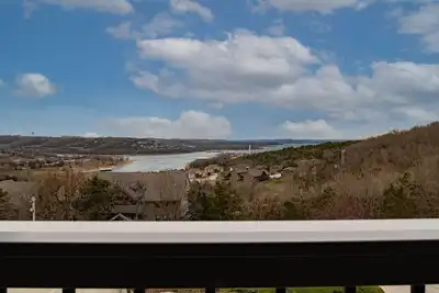 Image de Boat Slip Included, Free Sdc Tickets, Close to Silver Dollar City, Lake Views!