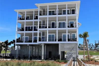 Image de 7/26 - 8/16 Avail - 5 Ngt Min! Gulf Front 9bd/9. 5ba, 3 Living Areas, Elevator, Pool!