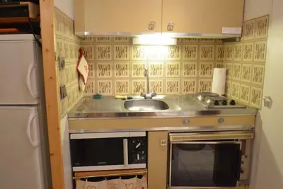 Image de À 10m des pistes de ski, 2ème étage, vue montagne, télévision, casier à ski, 17m², Les Menuires