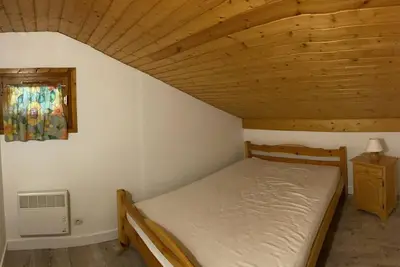 Image de 200m du centre station, 4ème étage, vue pistes de ski, balcon, télévision, casier à ski, 39m²