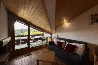 Image de Wifi, 200m du centre station, 4ème étage, vue pistes de ski, balcon, cheminée ou poêle à bois