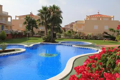 Image de Beautiful 2 bedroom duplex apartment