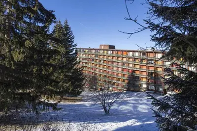 Image de À 10m des pistes de ski, 13ème étage, vue montagne, balcon, télévision, 39m², Les Arcs
