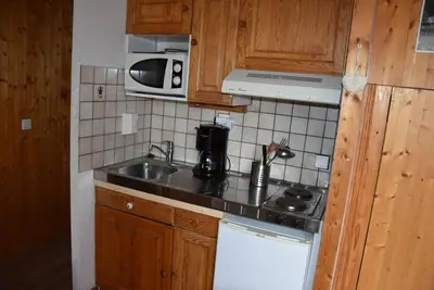 Image de À 50m des pistes de ski, 5ème étage, balcon, télévision, casier à ski, 19m², Pralognan-la-Vanoise