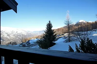 Image de 100m du centre station, Rez-de-chaussée, balcon, télévision, casier à ski, 24m², Montalbert