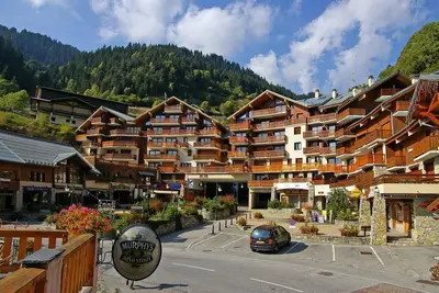 Image de À 50m des pistes de ski, 3ème étage, balcon, télévision, casier à ski, 35m², Champagny-en-Vanoise