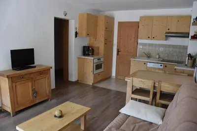 Image de Rez-de-chaussée, terrasse, parking, télévision, casier à ski, 44m², Champagny-en-Vanoise