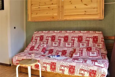 Image de 150m du centre station, 4ème étage, balcon, télévision, casier à ski, 18m², Risoul