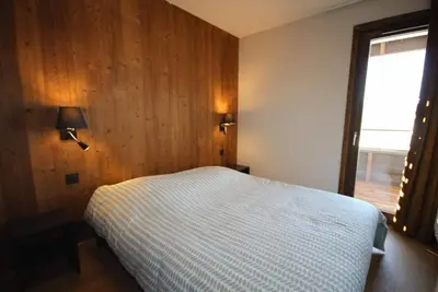 Image de 250m des commerces, 2ème étage, vue panoramique, balcon, parking, télévision, 52m², Les Saisies