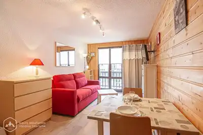 Image de À 300m des pistes de ski, balcon, télévision, casier à ski, 21m², Aussois