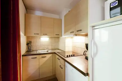 Image de 5ème étage, balcon, télévision, casier à ski, 56m², Brides Les Bains