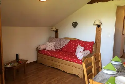 Image de 1er étage, balcon, télévision, 32m², La Joue du Loup