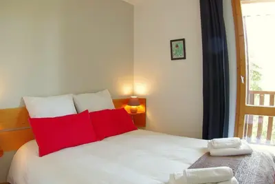 Image de 3ème étage, vue vallée, balcon, télévision, casier à ski, 35m², Valmorel