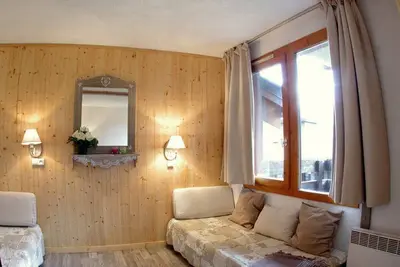 Image de 100m du centre station, 4ème étage, vue montagne, balcon, télévision, casier à ski, 26m², Valmorel
