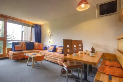 Image de 50m du centre station, 4ème étage, vue vallée, balcon, télévision, 40m², Les Arcs