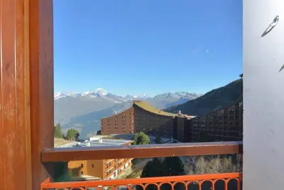 Image de À 100m des pistes de ski, 8ème étage, balcon, télévision, 40m², Les Arcs