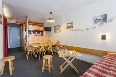 Image de 50m du centre station, Rez-de-chaussée, balcon, télévision, 40m², Les Arcs