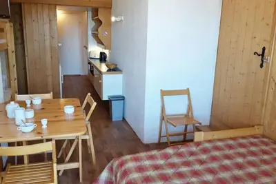 Image de 50m du centre station, 7ème étage, balcon, télévision, 25m², Les Arcs