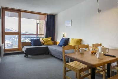 Image de 50m du centre station, 9ème étage, vue vallée, balcon, télévision, 40m², Les Arcs