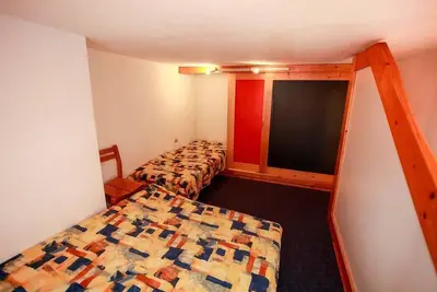 Image de 100m du centre station, 3ème étage, balcon, télévision, 28m², Les Arcs