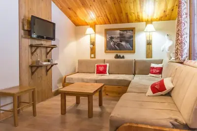 Image de 150m du centre station, 3ème étage, balcon, télévision, casier à ski, 41m², Montchavin La Plagne