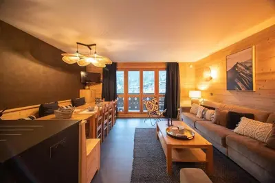 Image de À 240m des pistes de ski, 3ème étage, balcon, télévision, casier à ski, 68m², Valmorel