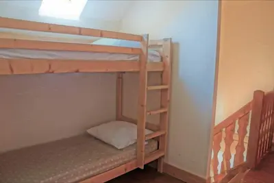 Image de Chalet, vue montagne, terrasse, cheminée ou poêle à bois, télévision, casier à ski, 110m², Pra Loup