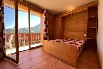Image de Rez-de-chaussée, vue exceptionnelle, balcon, télévision, casier à ski, 50m², Pra Loup