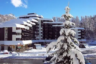 Image de À 100m des pistes de ski, 1er étage, balcon, télévision, casier à ski, 38m², Vars
