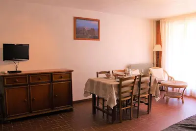 Image de À 100m des pistes de ski, 2ème étage, balcon, télévision, casier à ski, 30m², Vars