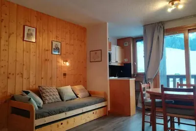Image de Pied des pistes de ski, 4ème étage, vue pistes de ski, balcon, télévision, casier à ski, 32m²