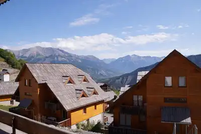 Image de Rez-de-chaussée, balcon, télévision, casier à ski, 50m², Pra Loup