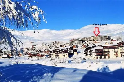 Image de Rez-de-chaussée, vue panoramique, balcon, télévision, casier à ski, 32m², La Toussuire