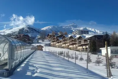 Image de À 300m des pistes de ski, 2ème étage, balcon, télévision, casier à ski, 23m², La Toussuire
