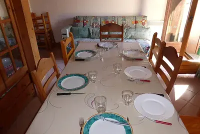 Image de 4ème étage, balcon, parking, télévision, casier à ski, 55m², Saint Gervais
