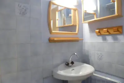 Image de Rez-de-chaussée, terrasse, parking, télévision, casier à ski, 19m², Les Contamines-Montjoie