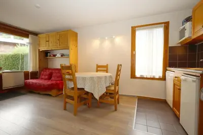 Image de Rez-de-chaussée, parking, télévision, casier à ski, 38m², Les Houches