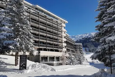 Image de 200m du centre station, 1er étage, piscine, sauna, terrasse, télévision, casier à ski, 41m², Flaine