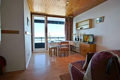 Image de À 100m des pistes de ski, 2ème étage, balcon, télévision, 27m², Chamrousse
