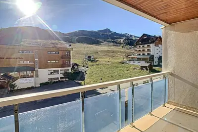 Image de À 10m des pistes de ski, 2ème étage, vue pistes de ski, télévision, 40m², La Toussuire