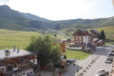 Image de À 10m des pistes de ski, 4ème étage, balcon, télévision, casier à ski, 28m², La Toussuire