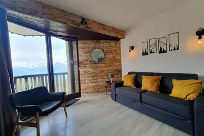Image de 100m du centre station, 7ème étage, balcon, télévision, 22m², Les Orres
